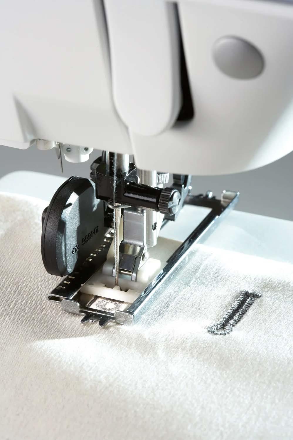 PFAFF Buttonhole Foot (J)