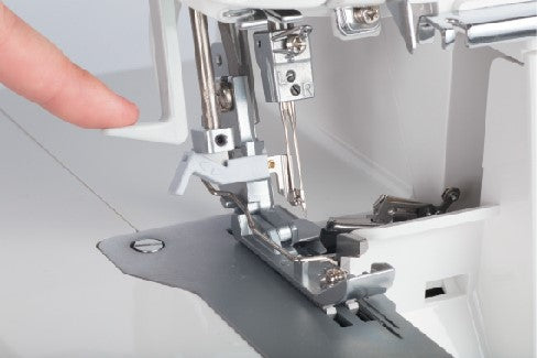 JUKI MO-1000 AIR THREAD SERGER