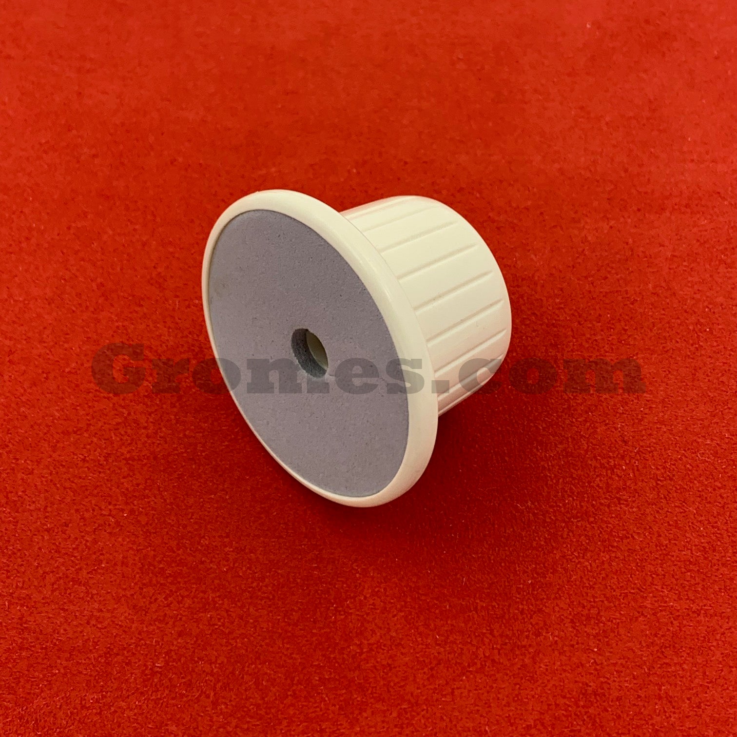 Spool Cap Singer 600 thru 648, 750 Series #163149-004