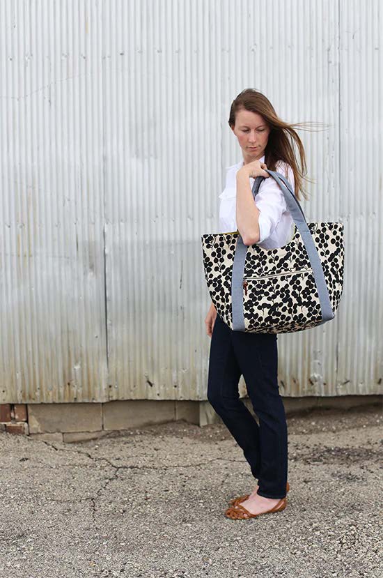 POOLSIDE TOTE