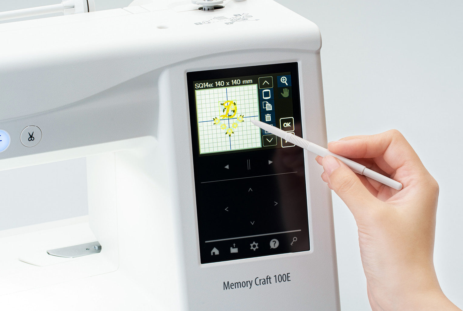 Janome Memory Craft 100e - Embroidery Machine
