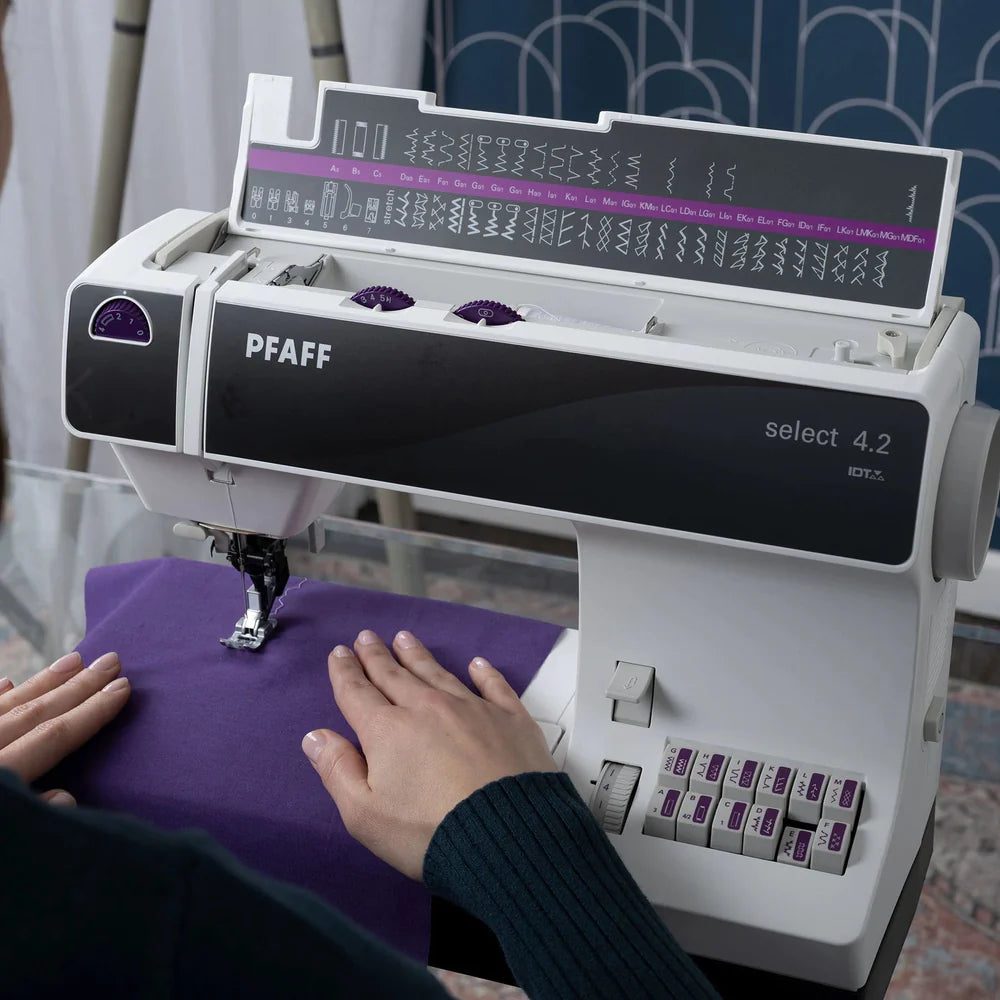 Pfaff Select 4.2 Sewing Machine