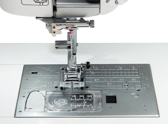 Janome Memory Craft 6650 Quilting and Sewing Machine