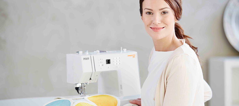 Pfaff passport™ 3.0 - Available for purchase in-store only.