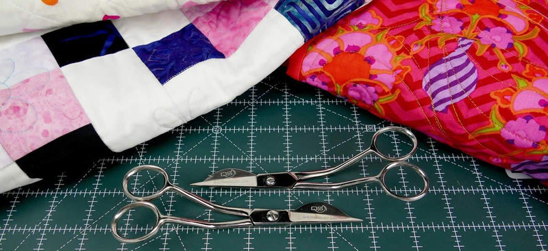 Quilter Select Wave Applique Scissor (Right Handed)